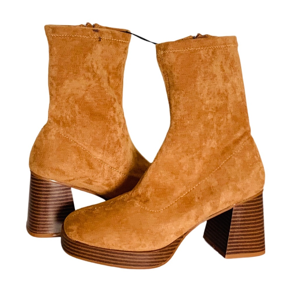 Sugar Faux Suede Cognac Soft Upper Fabric High Ankle Boots Size 6.5